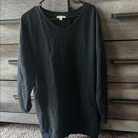 Zenana Outfitters Black Knit Top - Picture 1 of 2